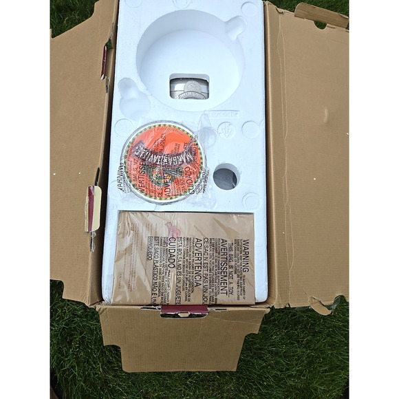 NEW Margaritaville DM2100 Fiji Frozen Concoction Maker w/Pitcher Blender - Picture 10 of 10